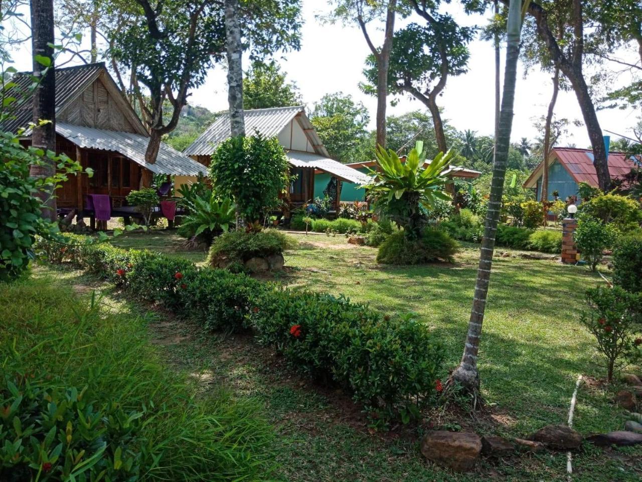 Lanta Sunmoon Bungalow Ko Lanta Esterno foto