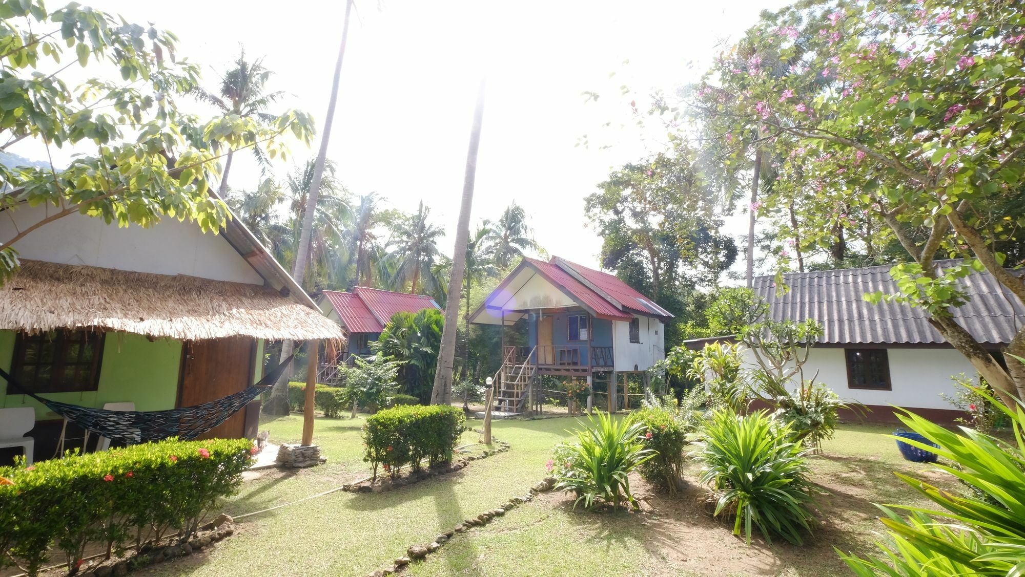 Lanta Sunmoon Bungalow Ko Lanta Esterno foto